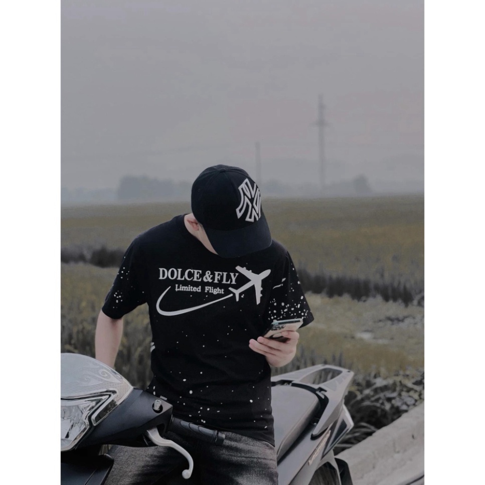 Áo Thun Dolce Fly. Áo Phông Dolce Phi Hành Gia In Hình Máy Bay Siêu Hot 2023 | BigBuy360 - bigbuy360.vn