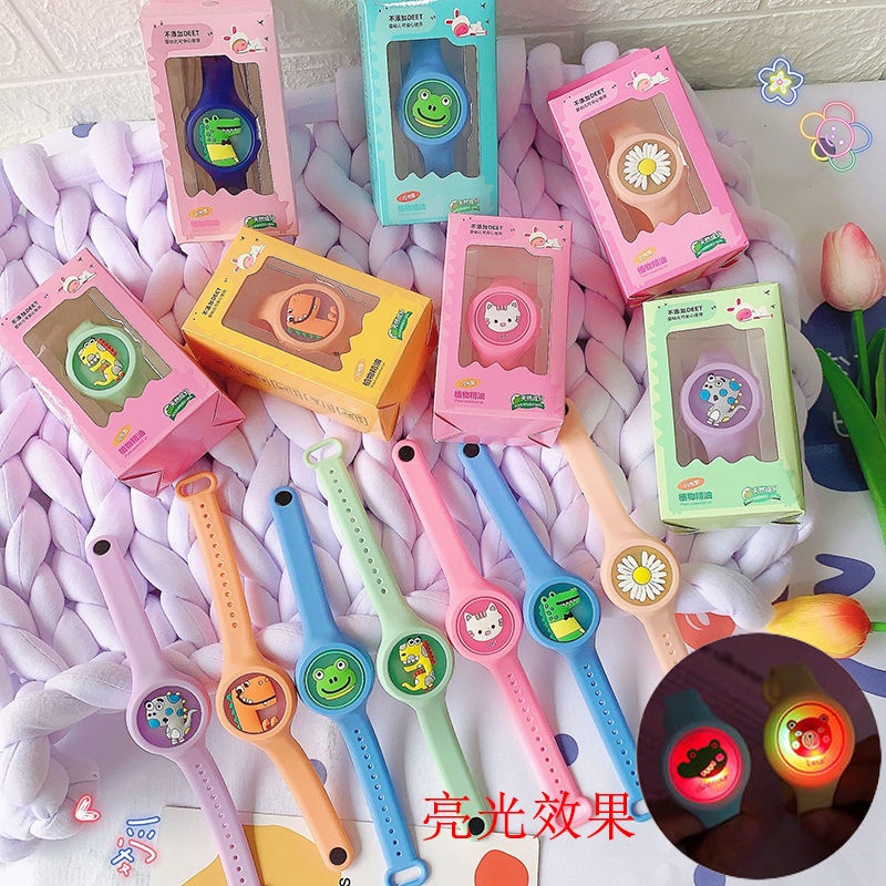 Vòng Đeo Tay Chống Muỗi Màu Dạ Quang Họa Tiết Hoạt Hình Cho Người Lớn Và Trẻ Emmos