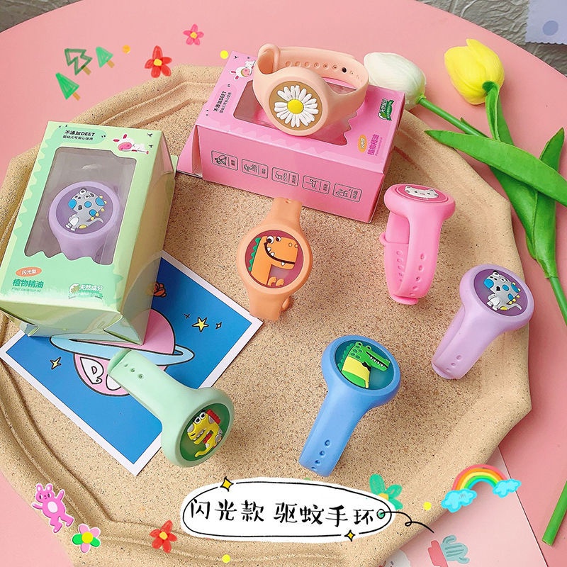 Vòng Đeo Tay Chống Muỗi Màu Dạ Quang Họa Tiết Hoạt Hình Cho Người Lớn Và Trẻ Emmos