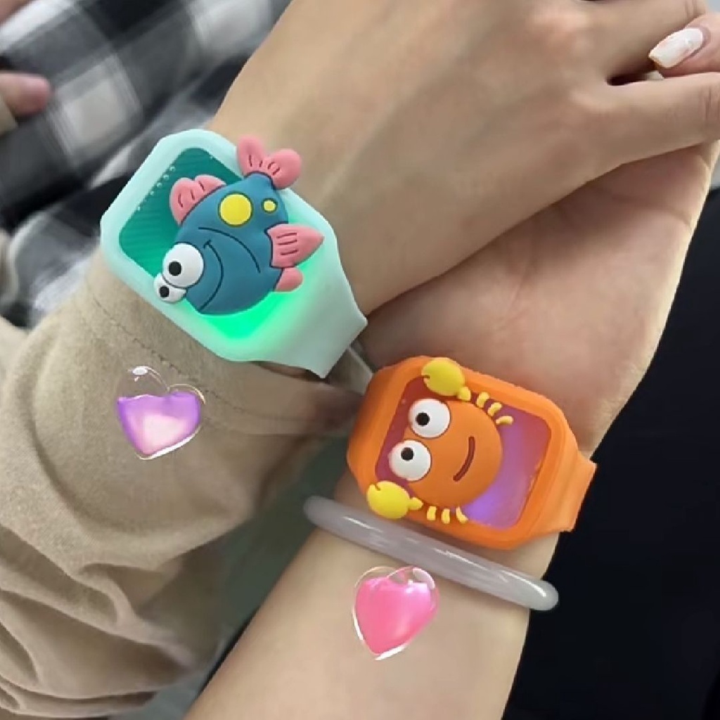 Vòng Tay Chống Muỗi Họa Tiết Hoạt Hình Màu Dạ Quang Thời Trang Mùa Hè esse