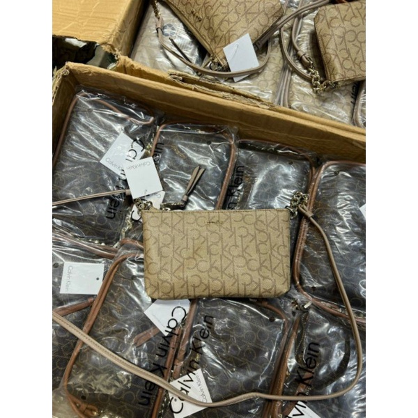 TÚI CALVIN KLEIN Mỏng đeo chéo