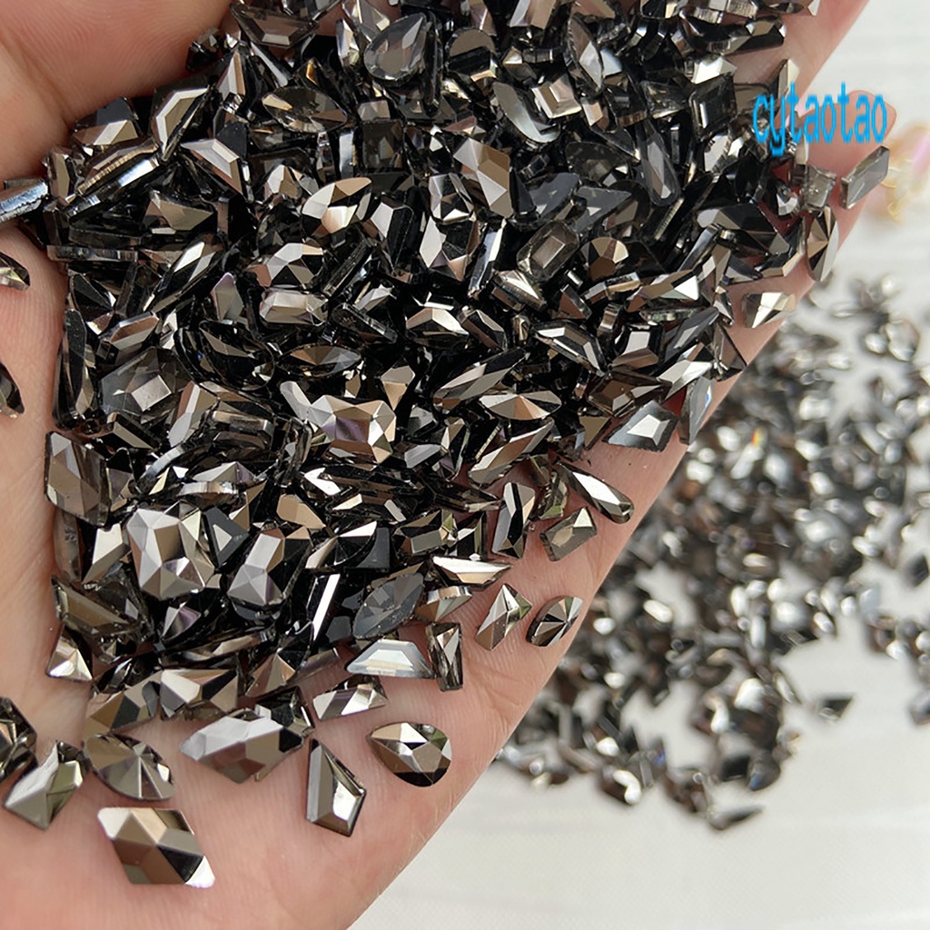 Túi 50 Phụ Kiện Đính Trang Trí Móng Tay 3D Lấp Lánh