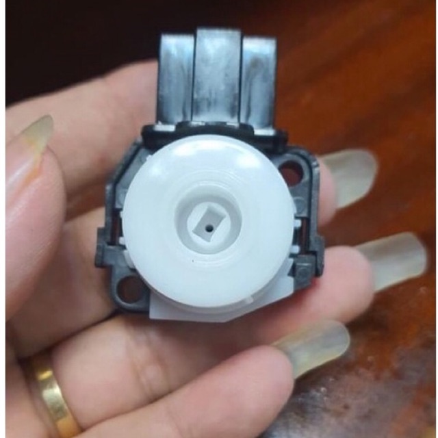 Đuôi ổ khoá Honda Sh , lead ,ab 125 , vision / Tiếp điểm ổ khoá Honda