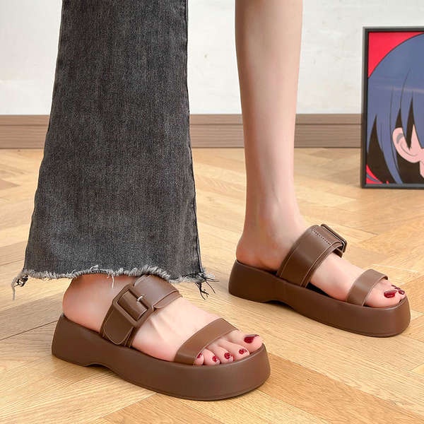 Dép nữ đế dày mùa hè đế xốp 2023 mẫu mới