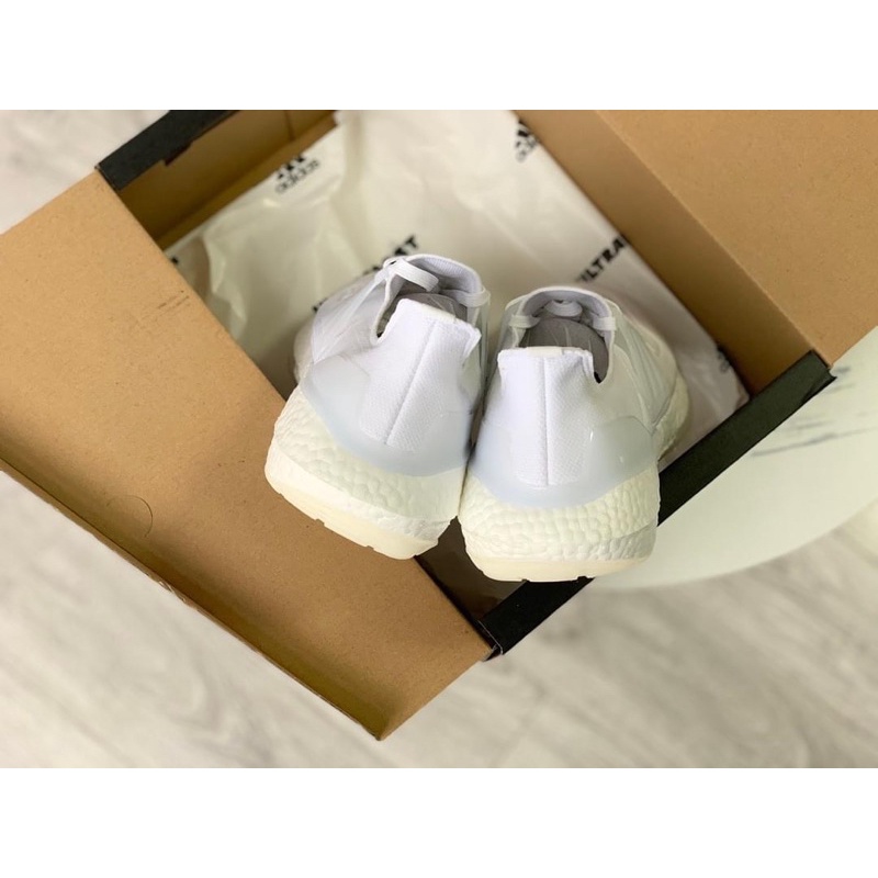 Giày Ultraboost 22 Running White