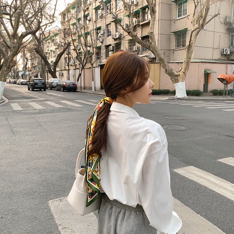 Khăn Choàng Cổ Kiêm Túi Xách Bằng Lụa Họa Tiết Hoa Sang Trọng Thời Trang Cho Nữ