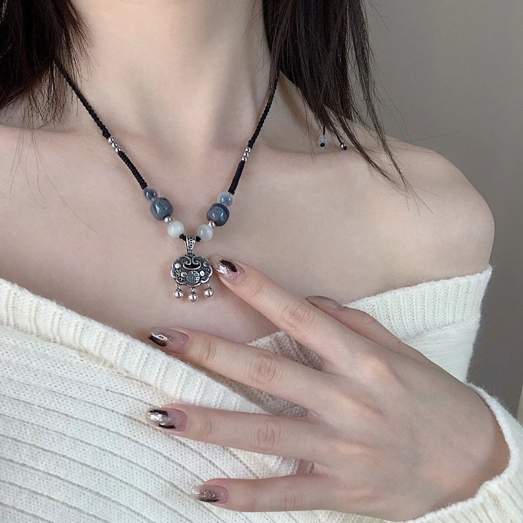 Vòng Cổ Dây Rút Màu Đen Mặt Hình Đường An Toàn Phong Cách Trung Hoa Cổ Điển May Mắn Cao Cấp Thiết Kế Niche