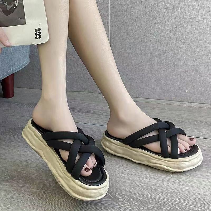 Dép lê thời trang đế dày nữ mới đi chơi mùa hè