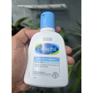 Sữa rửa mặt Gentle Skin Cleanser Centaphil 125ml