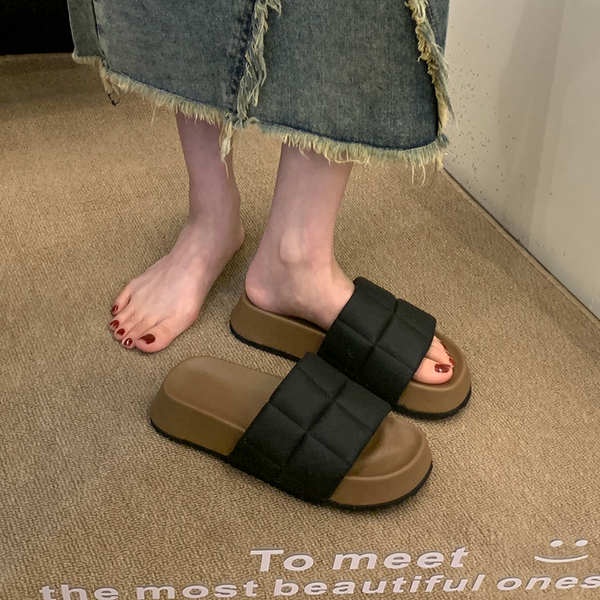 Dép lê đế dày đi ra ngoài giày đi biển phong cách mới mùa hè cho nữ