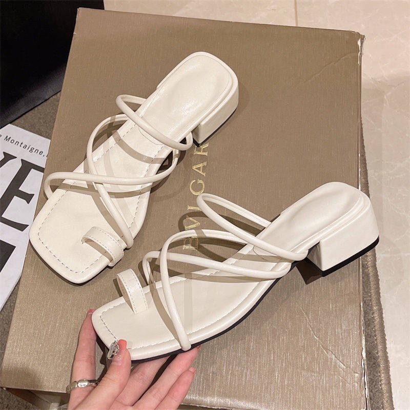 Dép Nữ 2023 Thô Gót Mùa Xuân Dây Đeo Thời Trang Mới