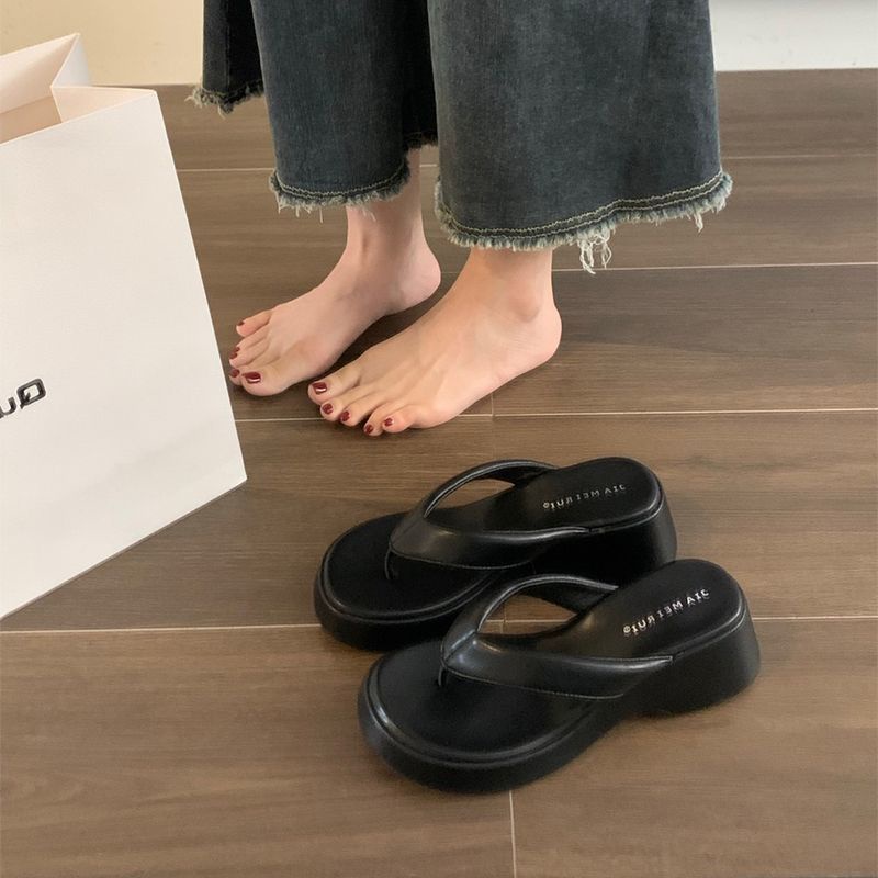 Giày Sandal Đế Dày Siêu Nhẹ Chống Trượt Chống Mài Mòn Thời Trang Mùa Hè Cho Nữ