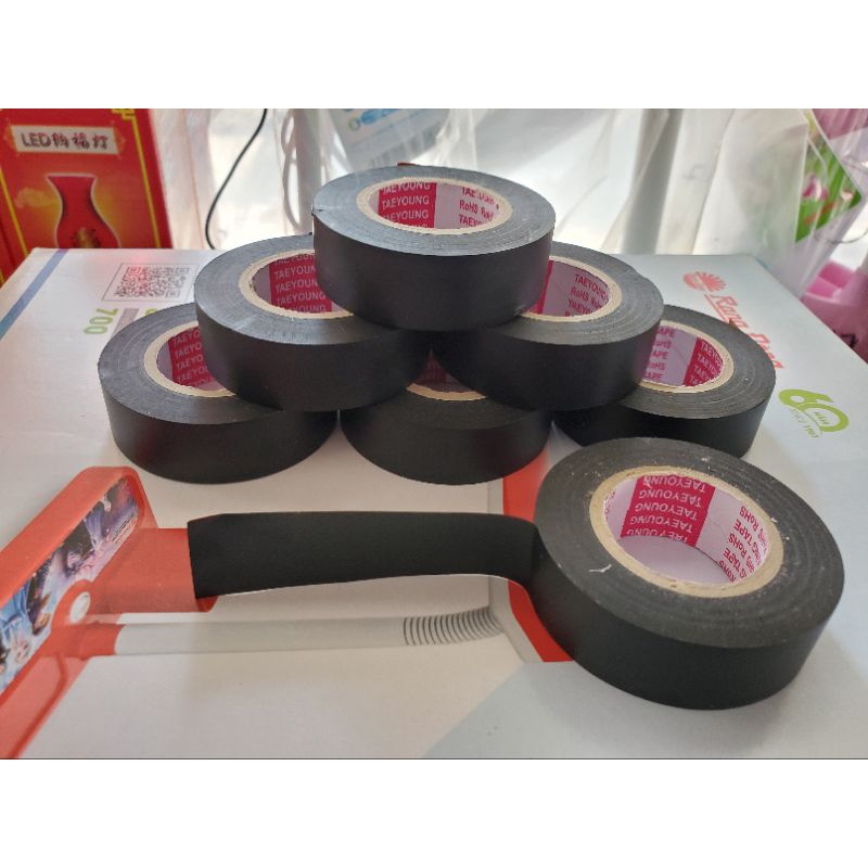 Băng Dính Đen Cách Điện Hàn Quốc Siêu Dẻo Siêu Dai Siêu Tốt Cuộn Dầy 20Y
