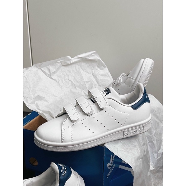 Giày Adidas Stan Smith navy Quai dán