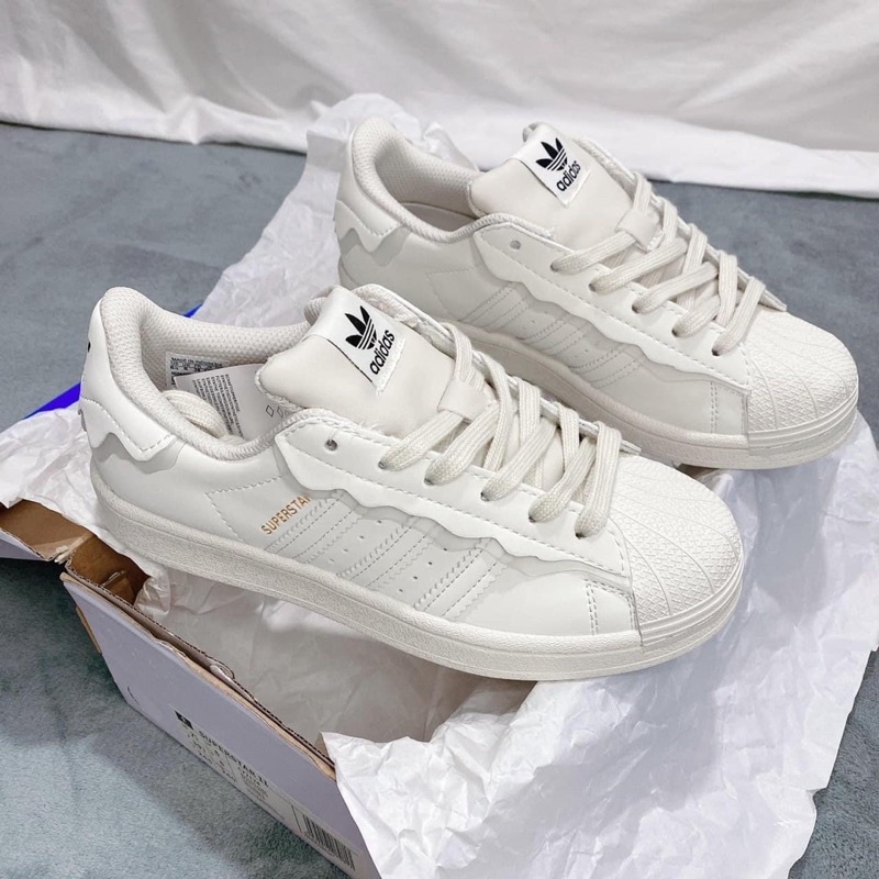 Giày Adidas superstar Clover milk Kem sữa GW4441