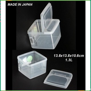 2 hộp nhựa đựng thức ăn nắp 2 cánh mở đứng 1,3 lít Nhật. H210x2