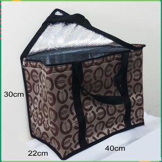 túi giữ nhiệt loại lớn hình hộp ngoài là vải bố dù dầy 40x22x30cm. tx90