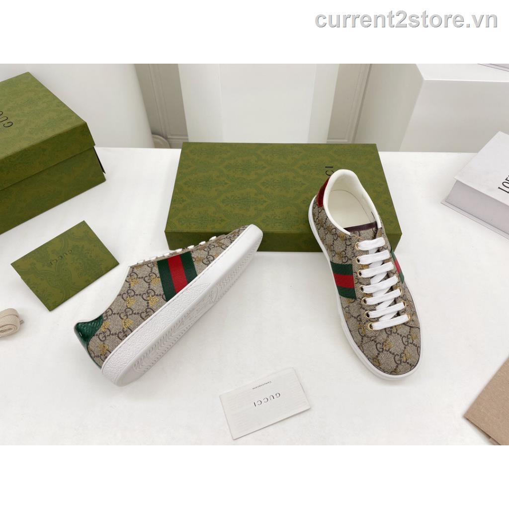 Giày Thể Thao Gucci Mũi Tròn Cột Dây Thêu Hình Ong Nhỏ Màu Trắng Thời Trang 2023