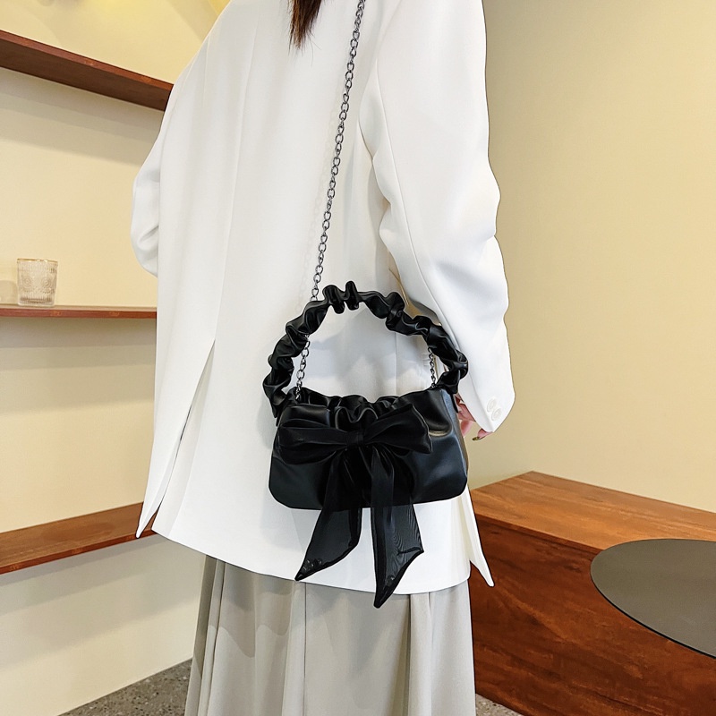 Túi Đeo Chéo Dây Xích Nhỏ Nhắn Dễ Thương Thời Trang Dành Cho Nữ