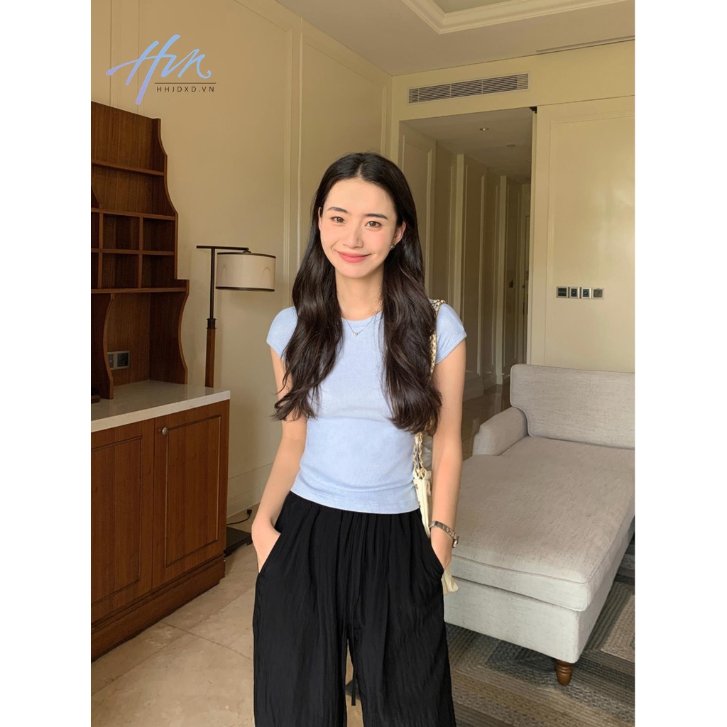 Áo Thun Tay Ngắn Cổ Tròn Màu Trắng Thiết Kế Mỏng Thời Trang Mùa Hè 2023 Dành Cho Nữ