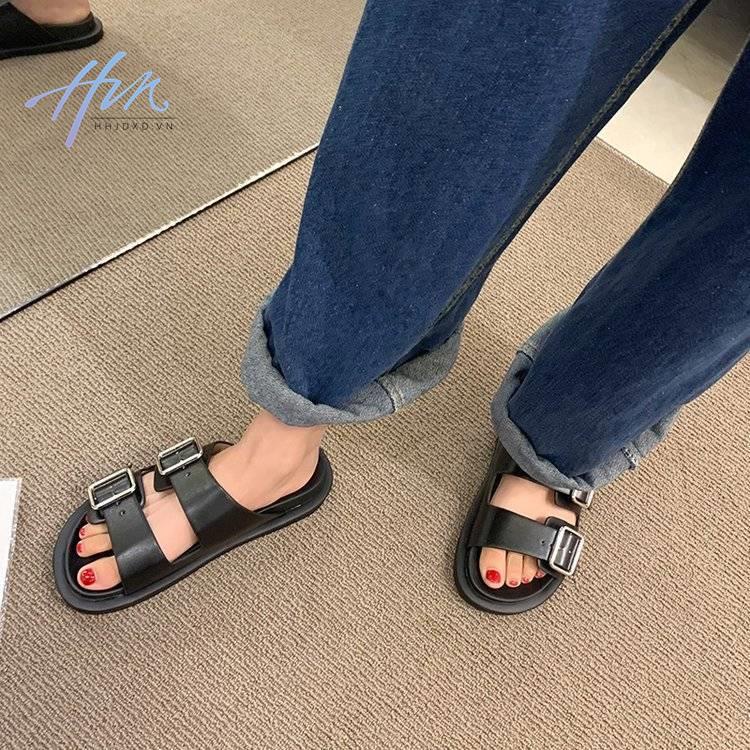 Dép Sandal Hở Ngón Đế Phẳng Dày Dặn Phối Khóa Kim Loại Thời Trang Mùa Hè 2022
