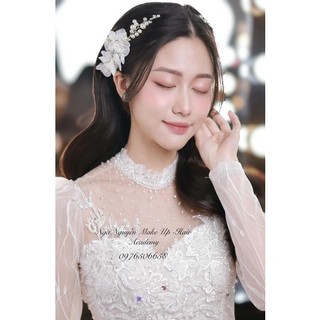 Cài hoa Cài Tóc Cô Dâu màu trắng