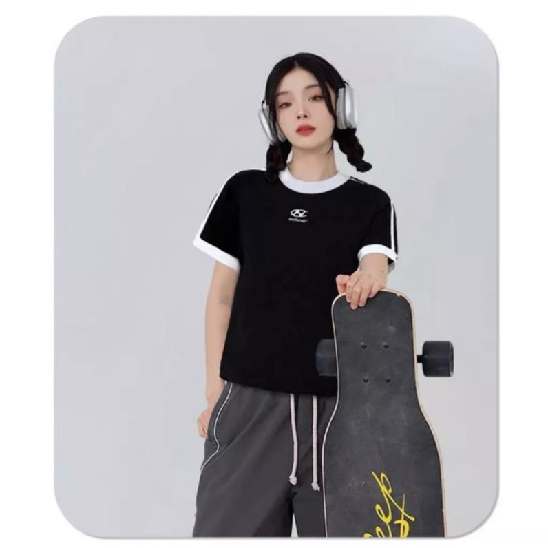 Áo Thun Cổ Tròn Baby Tee Thêu N 2 Màu Đen Trắng Cực Xinh❤️Áo Phông Babytee Form nhỏ Nhiều Mẫu hot