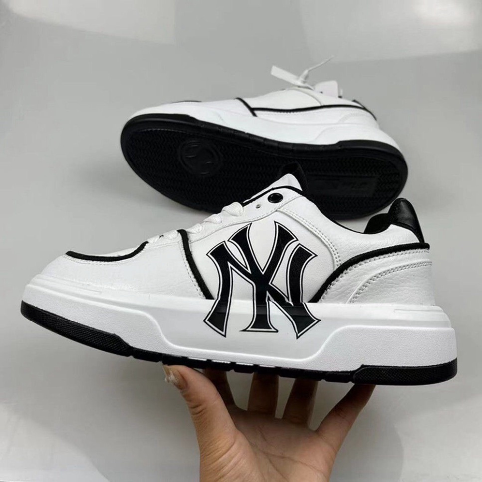 Giày sneaker MLB Chunky Liner NY New York Yankees Màu Xanh, Đen, La Cổ Thấp Cực Kỳ chất cho nam nữ dễ phối đồ | BigBuy360 - bigbuy360.vn