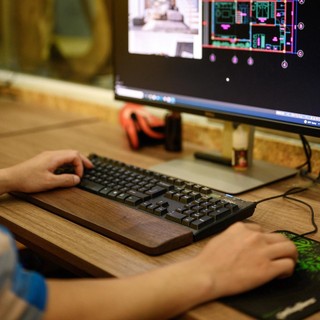 Kê tay gỗ Óc Chó HyperWork cao cấp cho bàn phím cơ