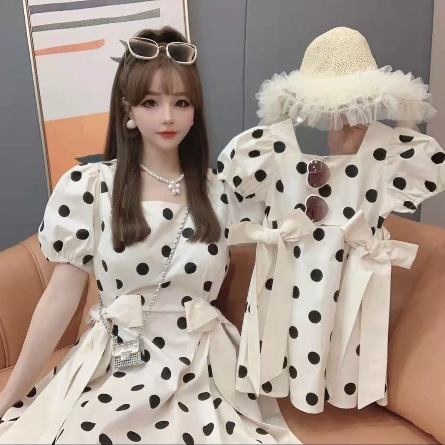 Đầm Chấm Bi Thời Trang Mùa Hè 2023 Cho Mẹ Và Bé