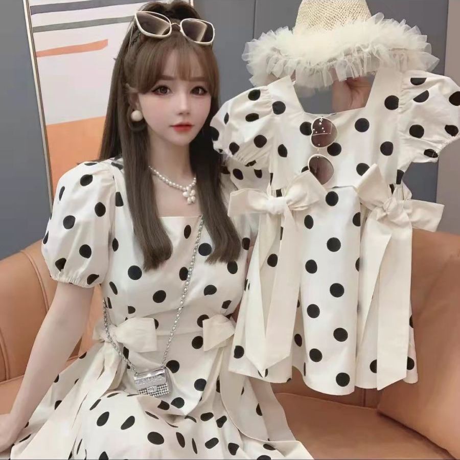 Đầm Chấm Bi Thời Trang Mùa Hè 2023 Cho Mẹ Và Bé