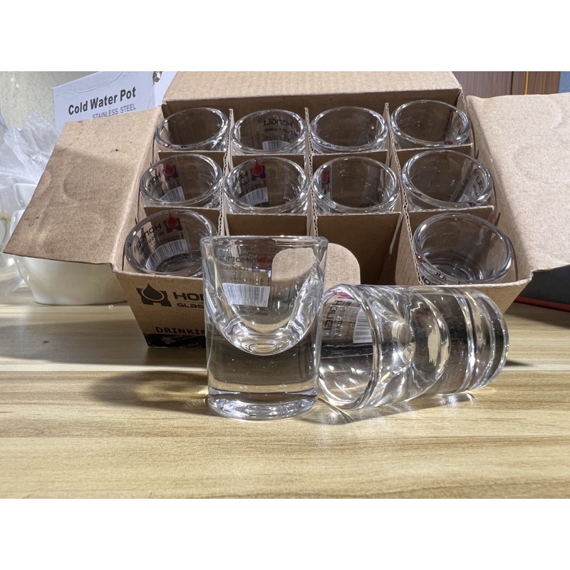 Bộ 12 Ly Uống Rượu Thuỷ Tinh Nhỏ Đế Dày Đẹp Loại Tốt Dung Tích 25ml