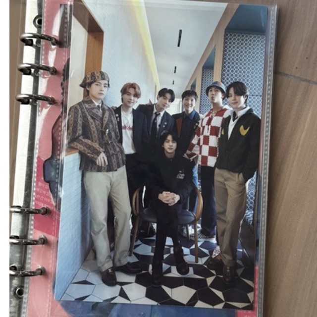 Card BTS Dicon có chữ ký chính hãng