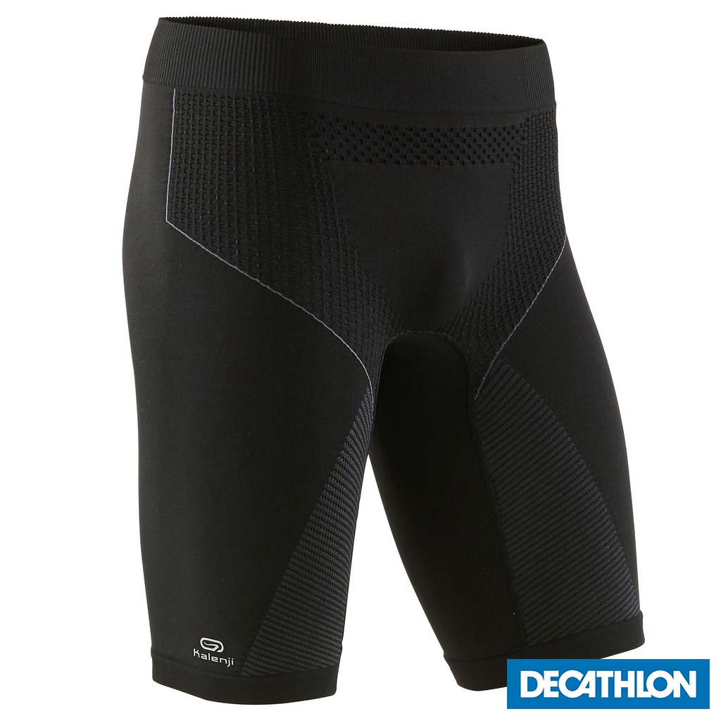 Quần short bó chạy bộ Kiprun Skincare cho nam Đen DECATHLON KIPRUN mã 8500812