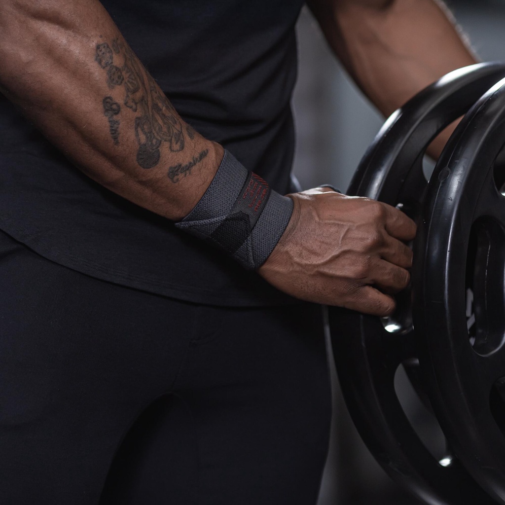 Đai quấn cổ tay tập thể hình xám đậm DECATHLON DOMYOS mã 8581117