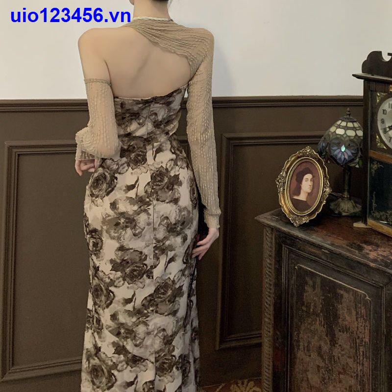 Đầm Nữ Tay Dài Hở Vai Họa Tiết Hoa Thời Trang Quyến Rũ