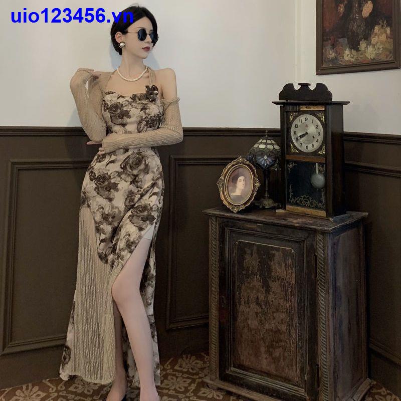 Đầm Nữ Tay Dài Hở Vai Họa Tiết Hoa Thời Trang Quyến Rũ