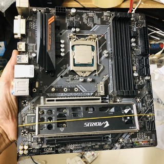 Combo i3 9100f, mainboad aorus b360 pro ram 8Gb và dòng main Gaming
