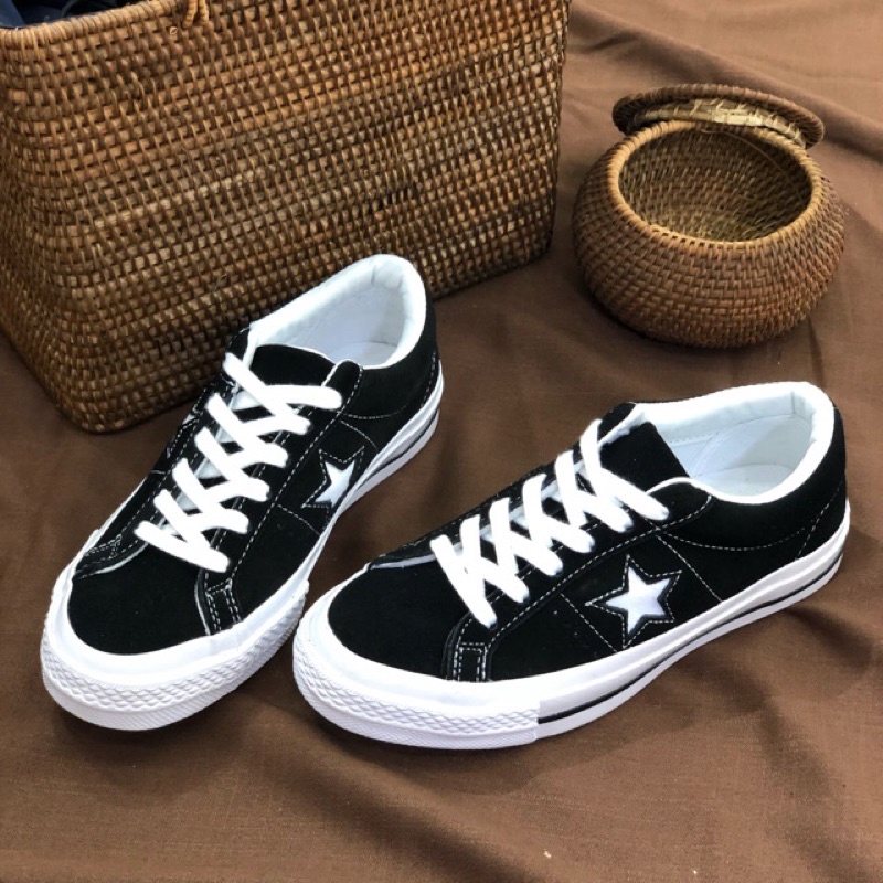 GIÀY CONVERS ONE STAR BLACK BASIC DA LỘN