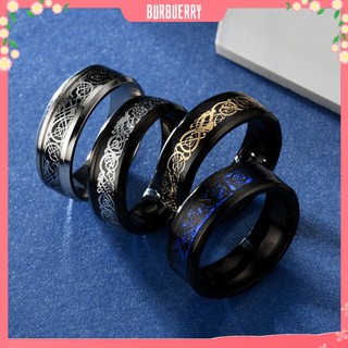 Nhẫn Burberry in hoạ tiết rồng phát sáng độc đáo