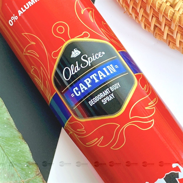 Xịt khử mùi old spice captain 150ml