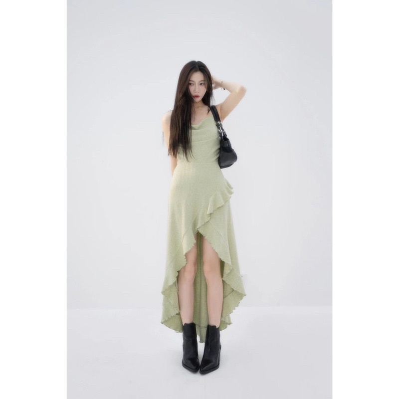 Váy body xẻ tà dáng dài bigsize