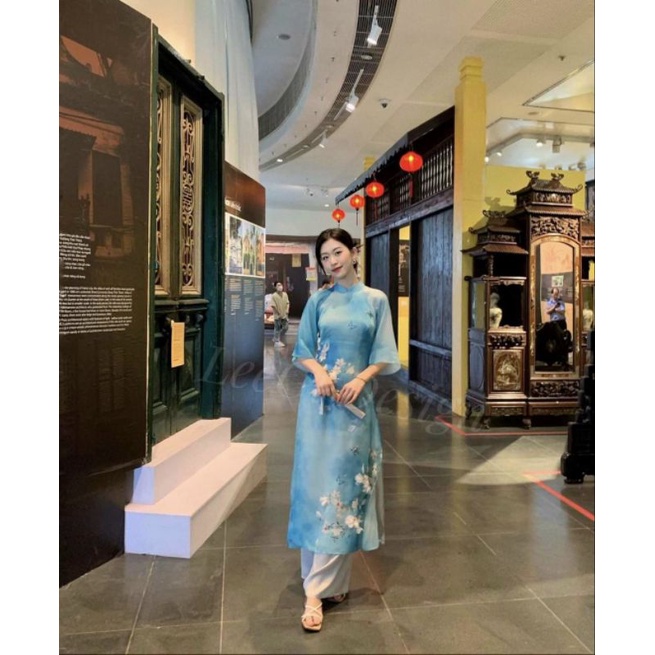 PT1 Áo dài truyền thống Áo dài may sẵn họa tiết hoa sen 4 tà vải tơ óng đính kết mềm mại