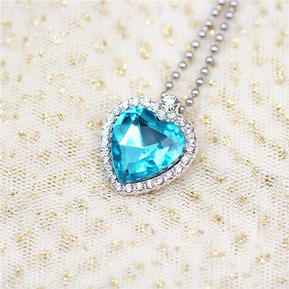 Vòng cổ Mặt Đá Quý Hình Trái Tim Pha Lê Nhân Tạo Mẫu Mới Dành Cho Trẻ Em Làm Quà Sinh Nhật Trẻ Em