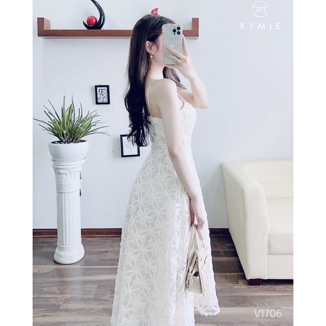 Đầm midi ren hoa cup 2s