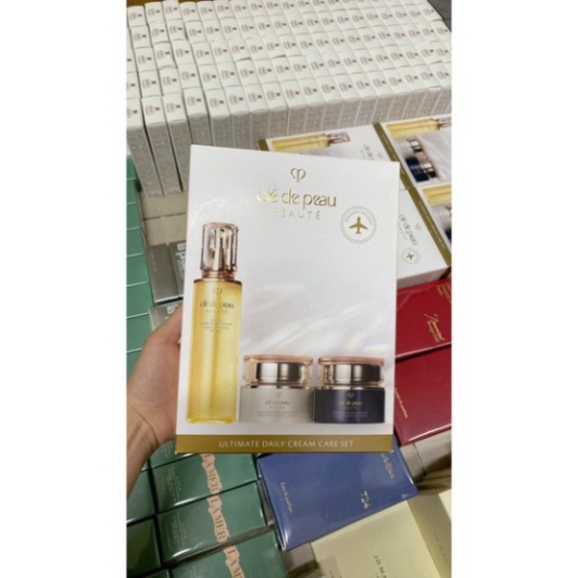 Sét Kem Dưỡng Cle De Peau