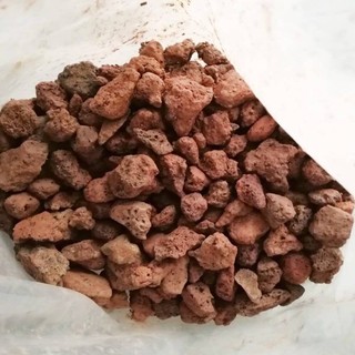 Đá nham thạch đỏ 500gr - 1kg