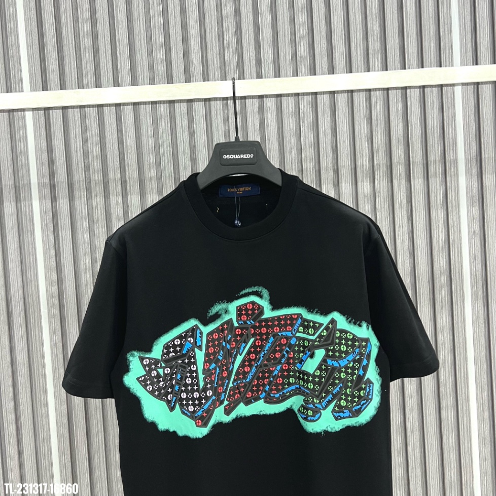 Áo thun LV Áo Louis Vuiton in Chữ graffiti họa tiết Xanh MS08 Vải Cotton 100%