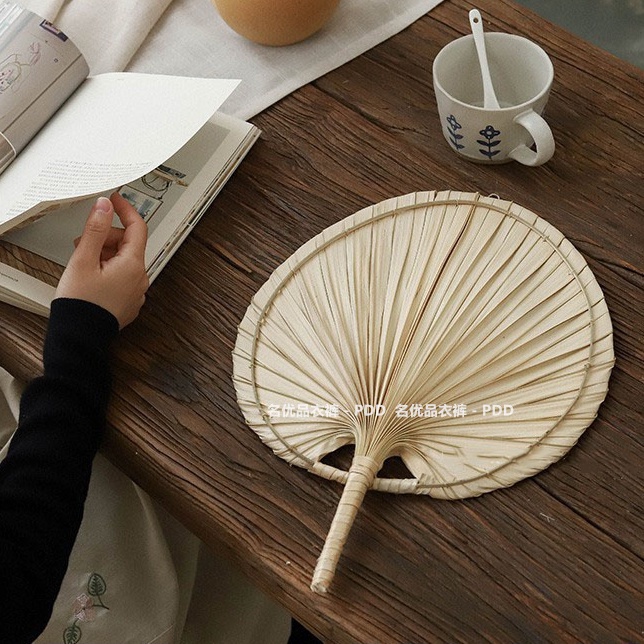Xiaoxiangfeng Pufan Quạt Dệt Tay Phong Cách Retro Chống Muỗi Hình Quả Chuối Thủ Công