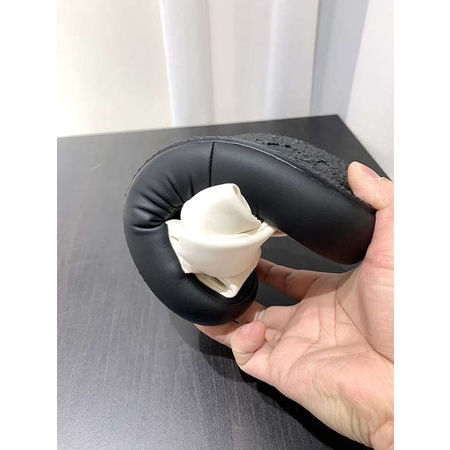 Dép bánh mì  Dép đế dày mùa hè 2023